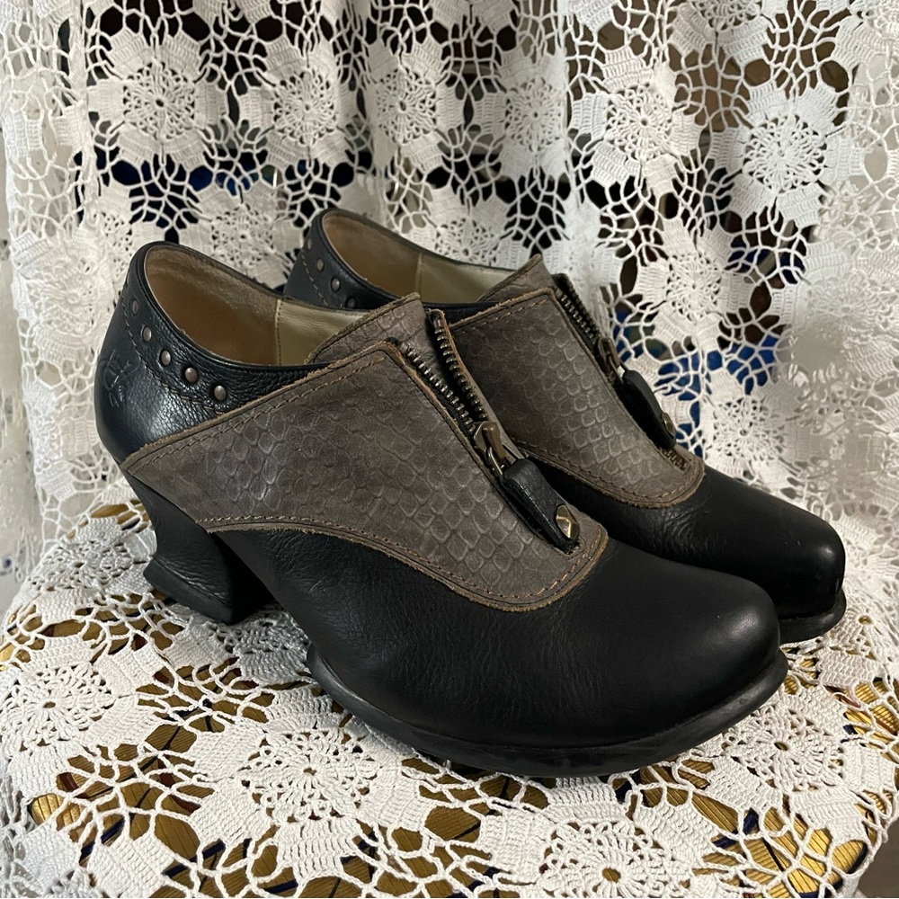 John Fluevog Thanks Cheers leather shoes
